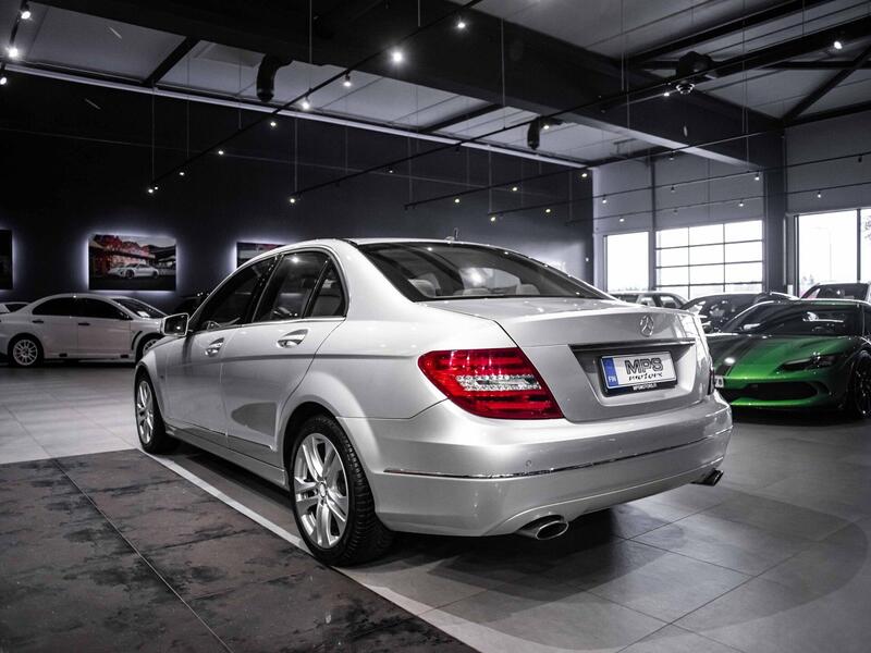 Mercedes-Benz C vaihtoauto