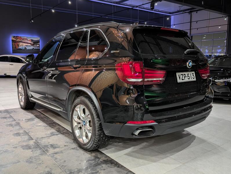 BMW X5 vaihtoauto
