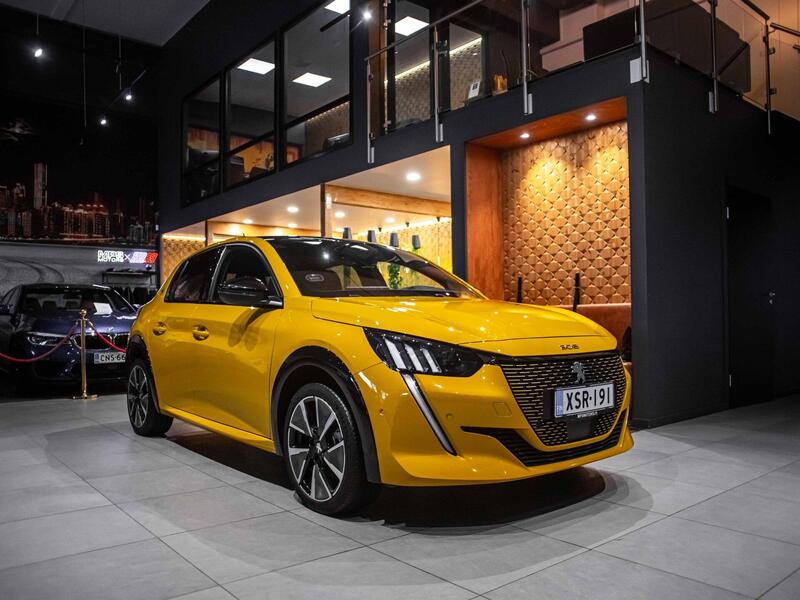 Peugeot e-208 vaihtoauto