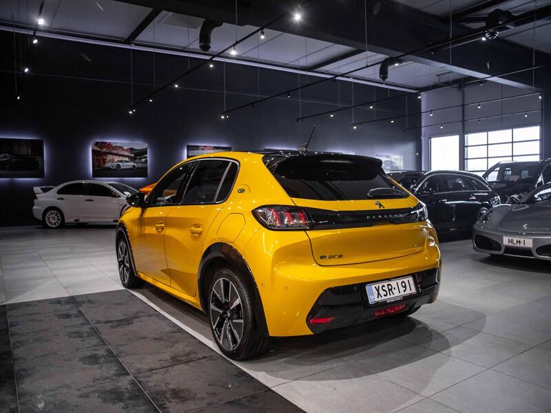 Peugeot e-208 vaihtoauto