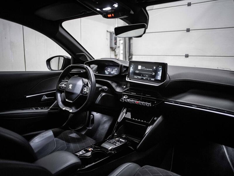 Peugeot e-208 vaihtoauto