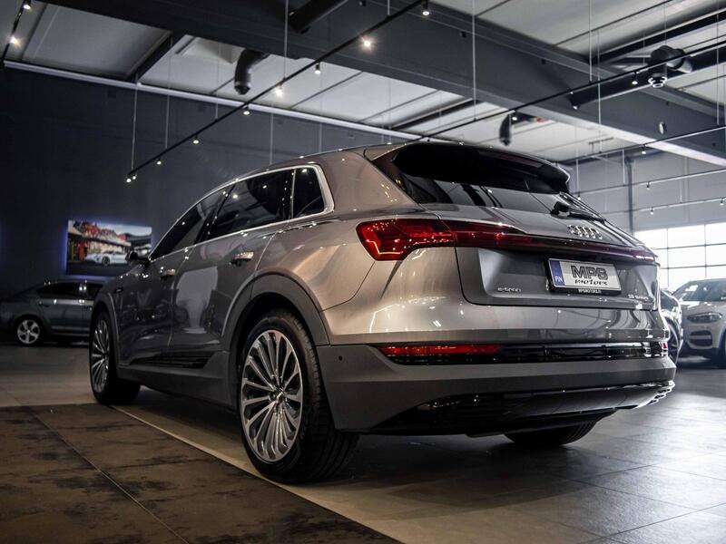 Audi e-tron vaihtoauto