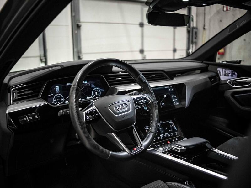 Audi e-tron vaihtoauto