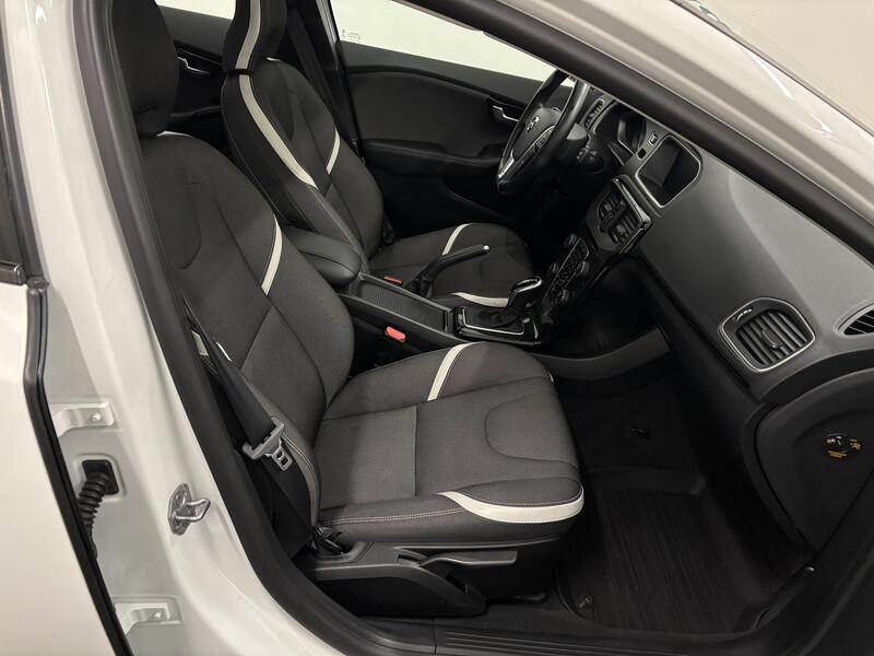 Volvo V40 vaihtoauto