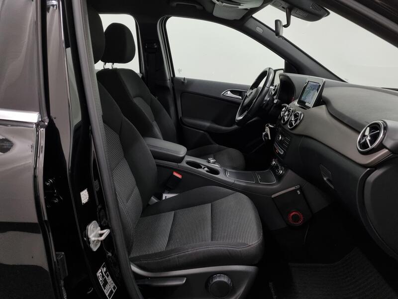 Mercedes-Benz B vaihtoauto