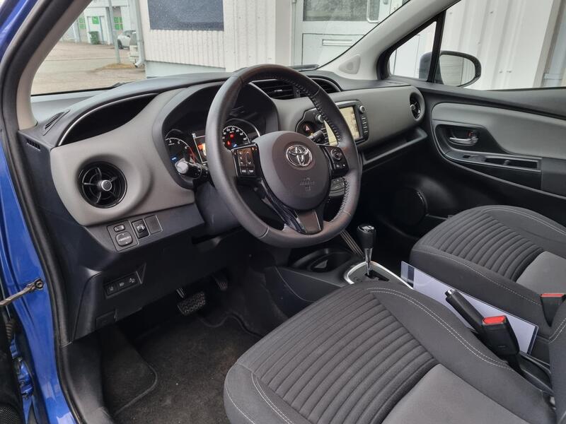 Toyota Yaris vaihtoauto