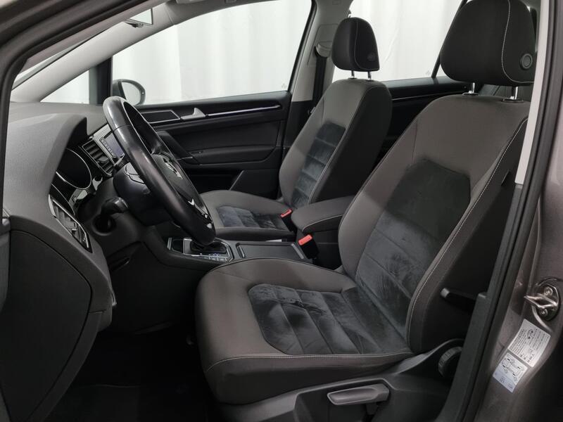 Volkswagen Golf Sportsvan vaihtoauto