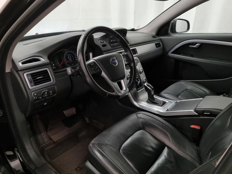 Volvo V70 vaihtoauto