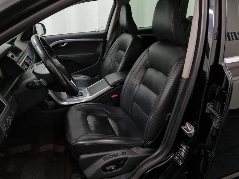 Volvo V70 vaihtoauto