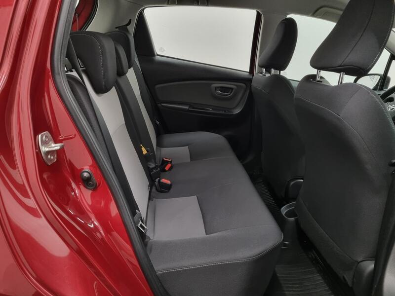 Toyota Yaris vaihtoauto