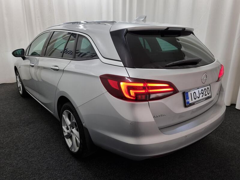 Opel Astra vaihtoauto