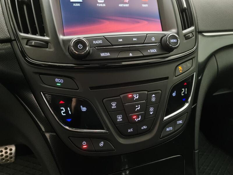 Opel Insignia vaihtoauto