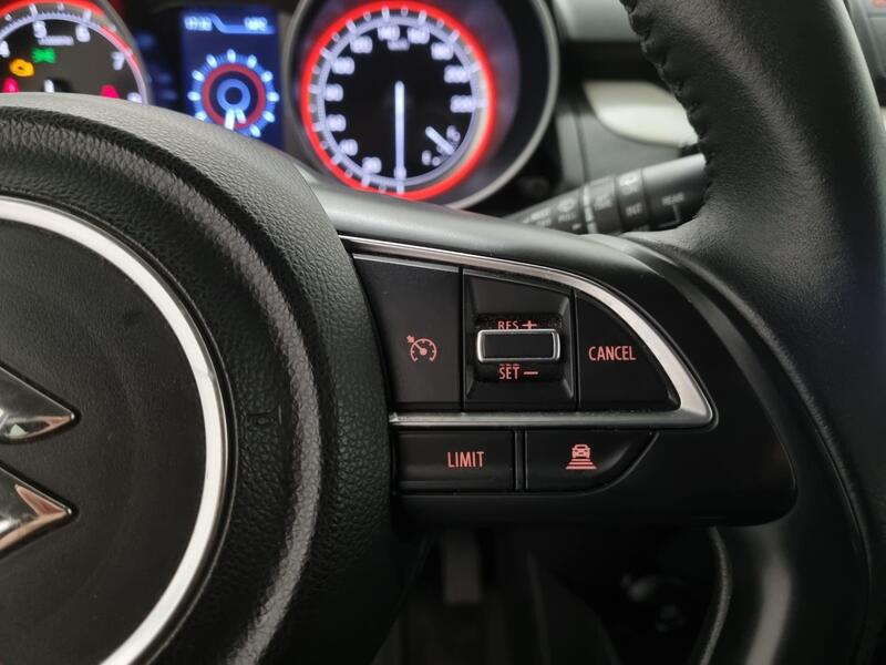 Suzuki Swift vaihtoauto