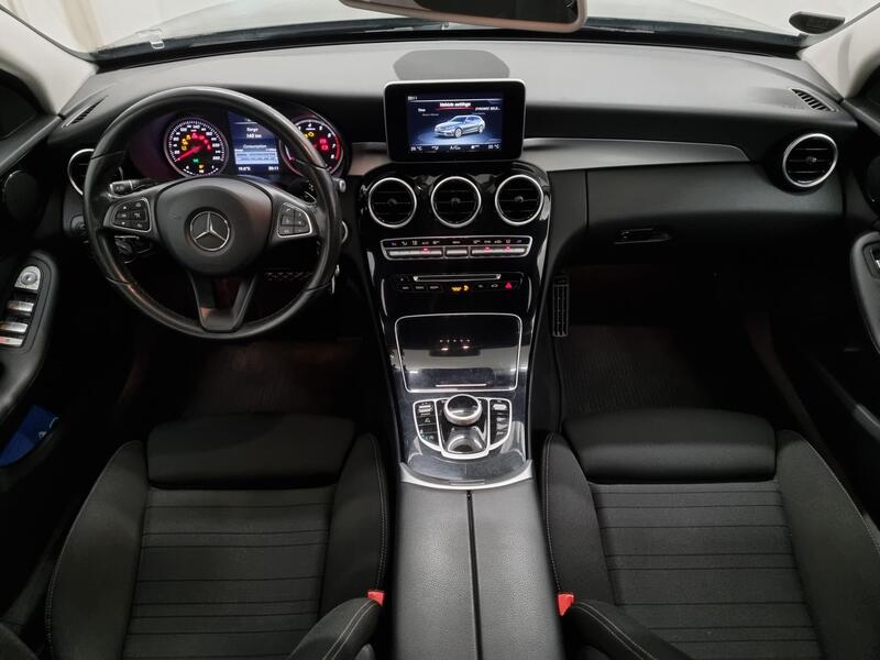 Mercedes-Benz C vaihtoauto