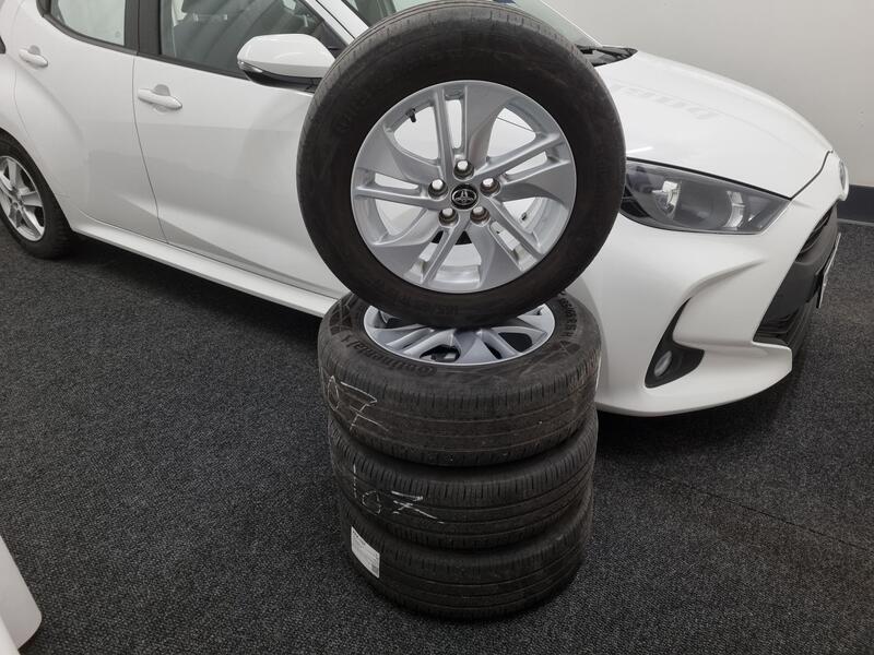 Toyota Yaris vaihtoauto