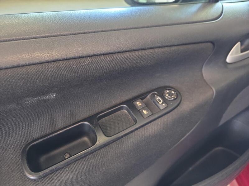 Peugeot 207 vaihtoauto