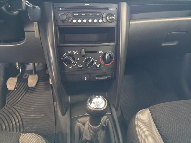 Peugeot 207 vaihtoauto