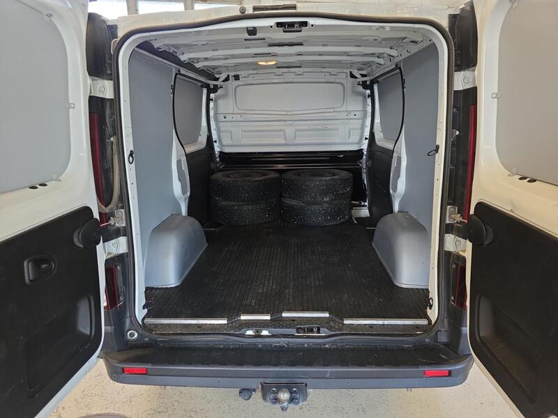 Renault Trafic vaihtoauto