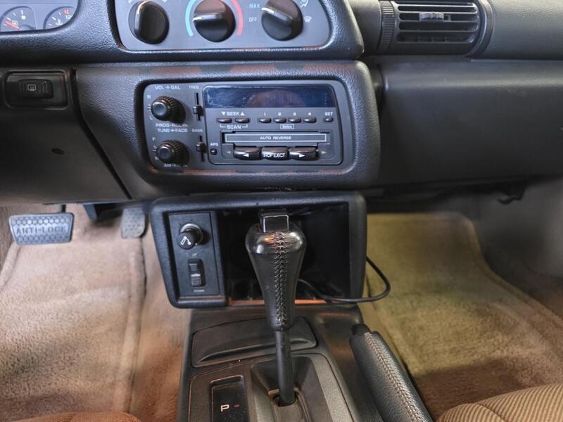 Chevrolet Camaro vaihtoauto