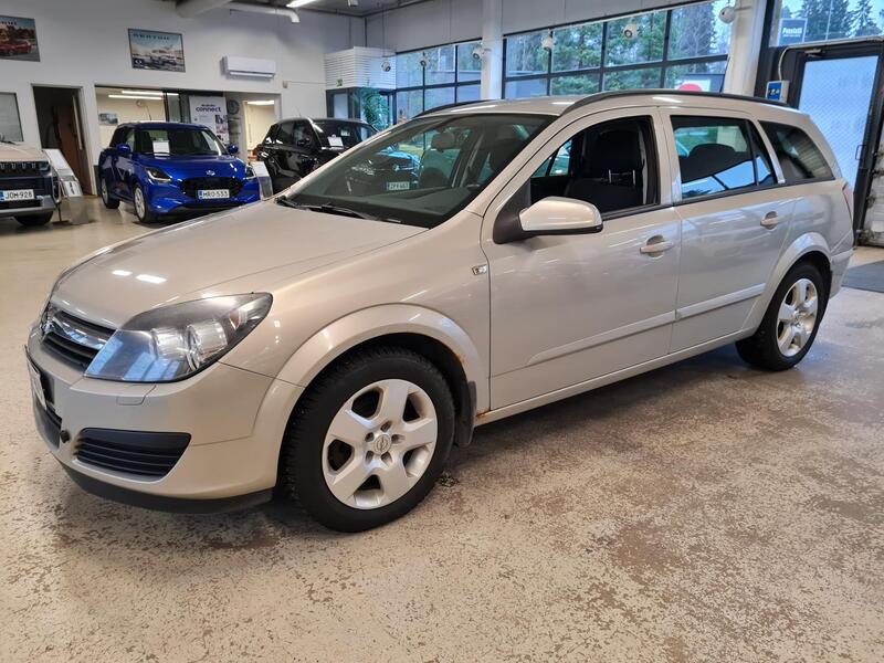 Opel Astra vaihtoauto