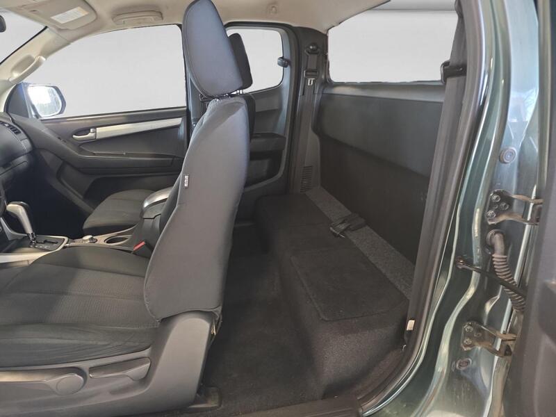 Isuzu D-Max vaihtoauto