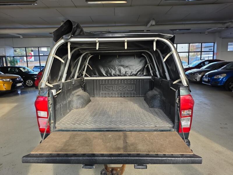 Isuzu D-Max vaihtoauto