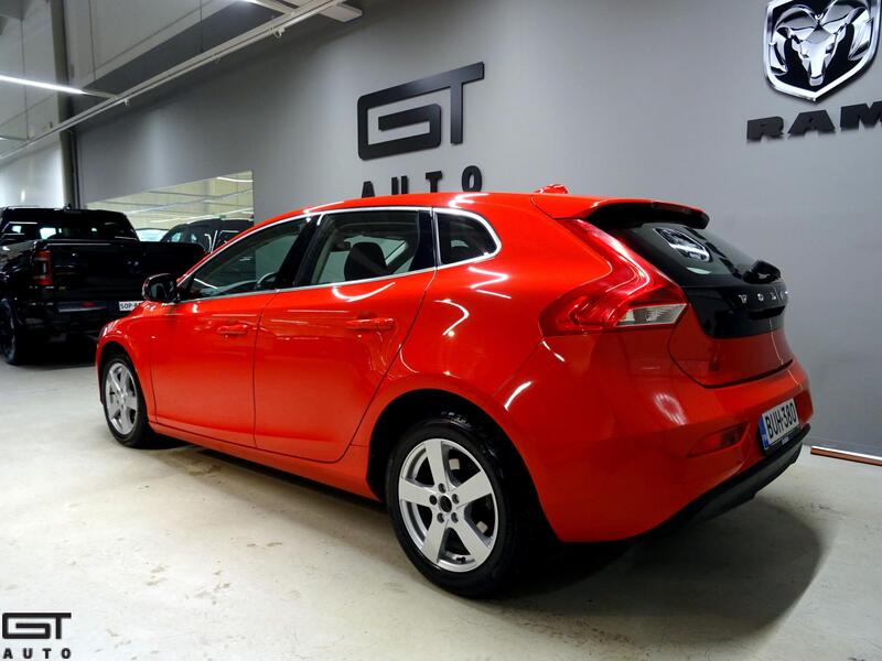 Volvo V40 vaihtoauto