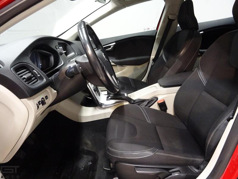 Volvo V40 vaihtoauto