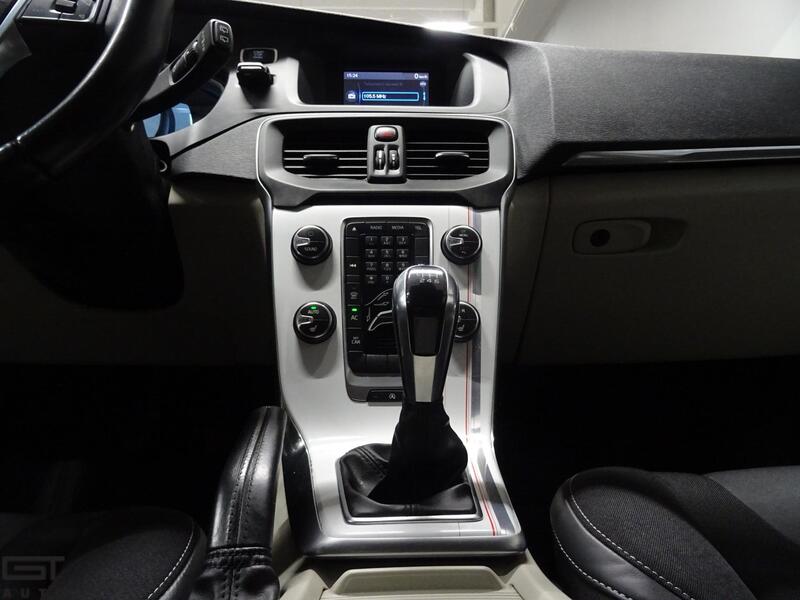 Volvo V40 vaihtoauto