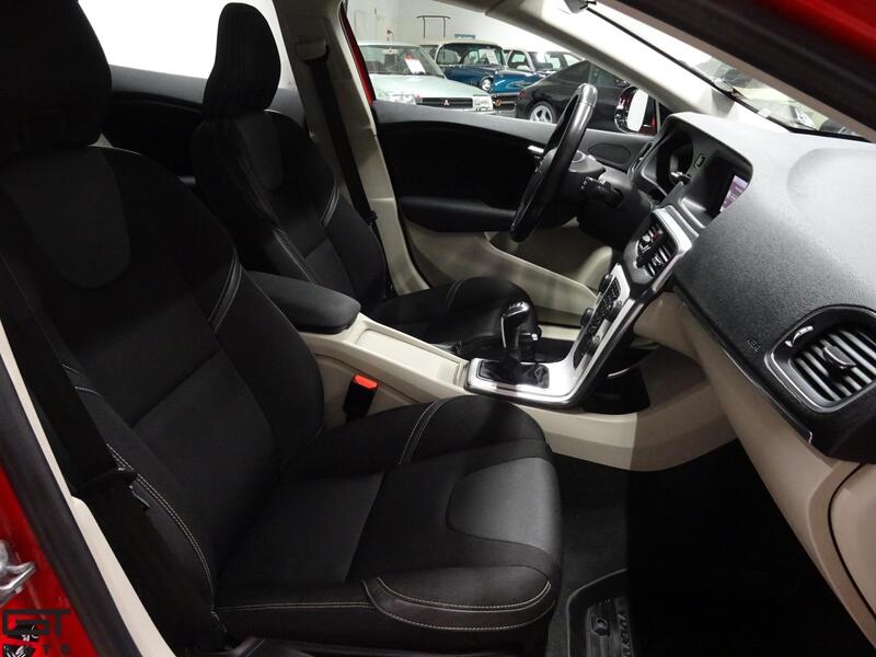 Volvo V40 vaihtoauto