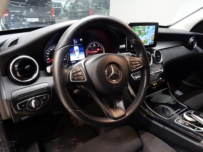 Mercedes-Benz C vaihtoauto
