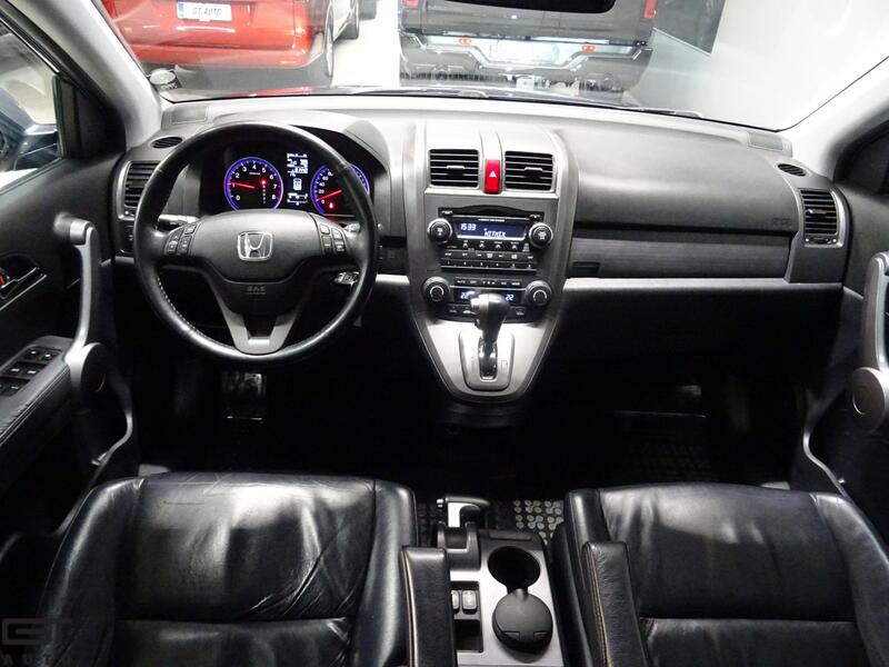 Honda CR-V vaihtoauto