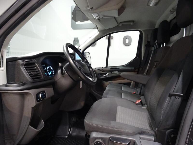 Ford Transit Custom vaihtoauto