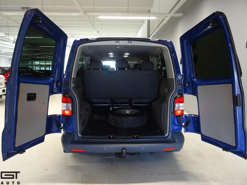 Volkswagen Caravelle vaihtoauto