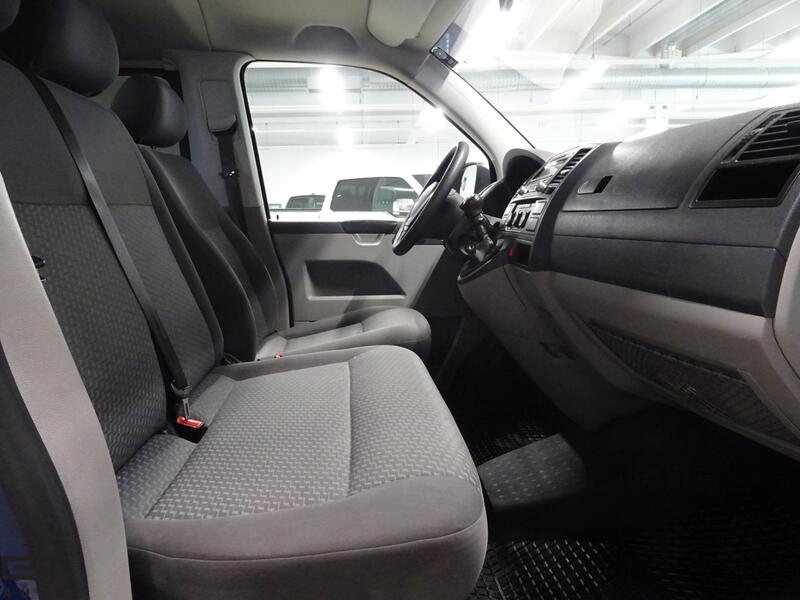 Volkswagen Caravelle vaihtoauto