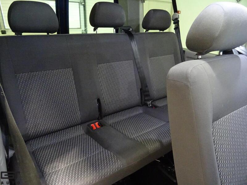 Volkswagen Caravelle vaihtoauto