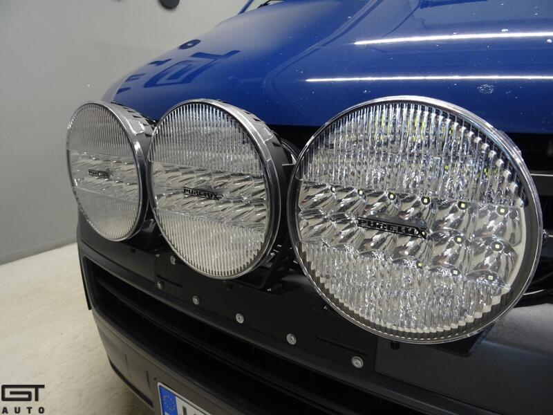 Volkswagen Caravelle vaihtoauto