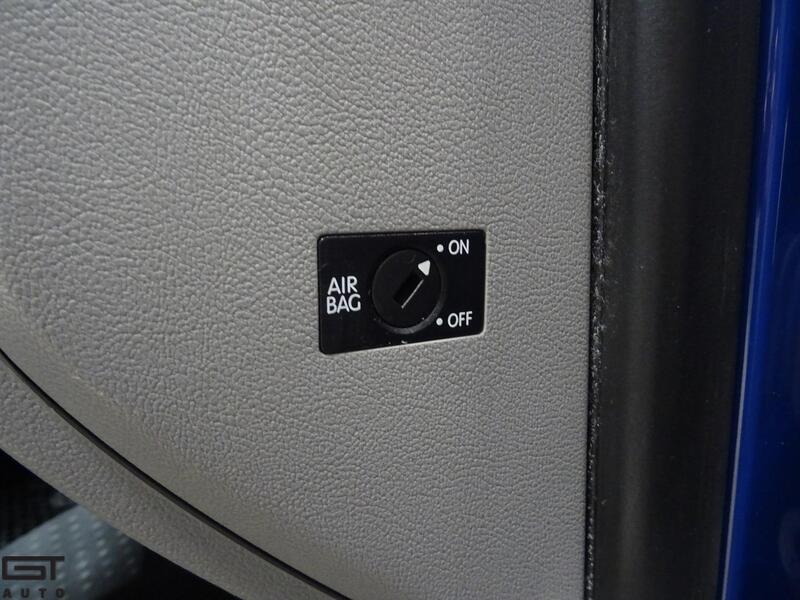 Volkswagen Caravelle vaihtoauto