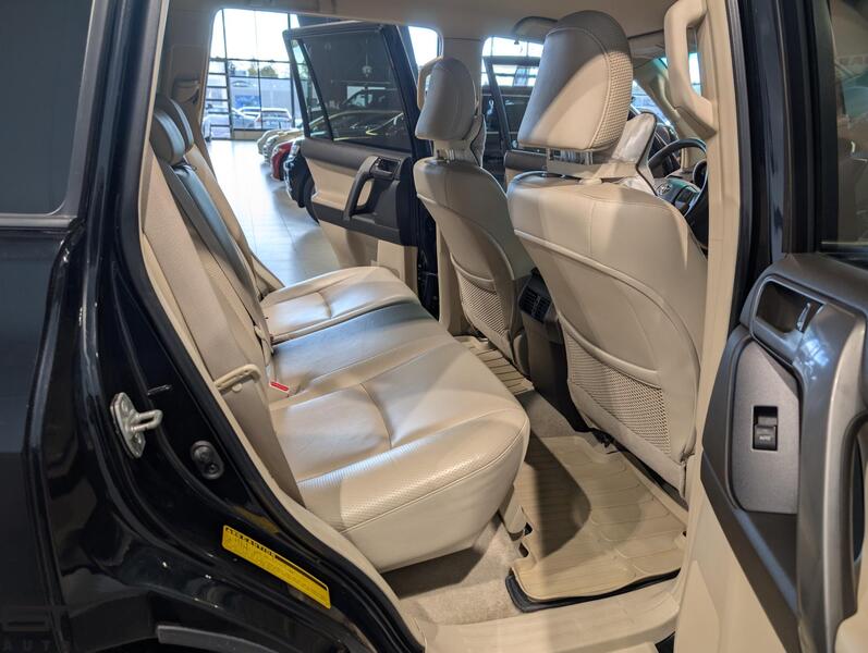 Toyota Land Cruiser vaihtoauto