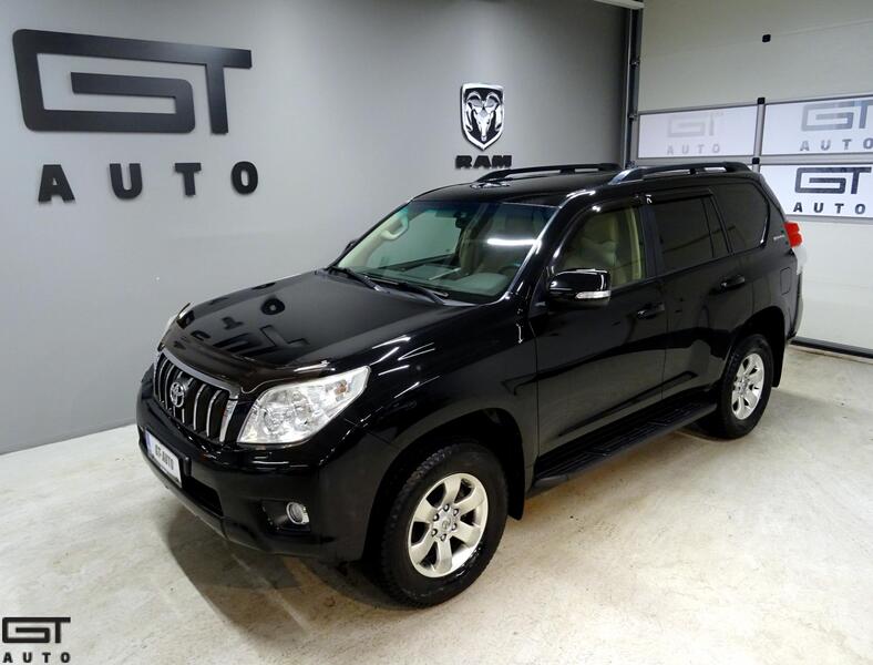 Toyota Land Cruiser vaihtoauto