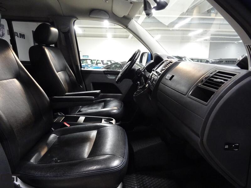 Volkswagen Caravelle vaihtoauto