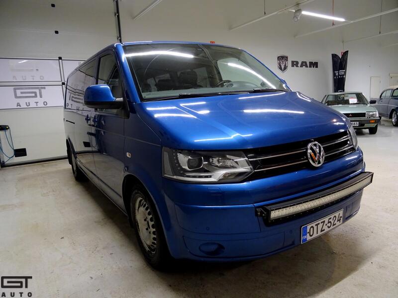 Volkswagen Caravelle vaihtoauto