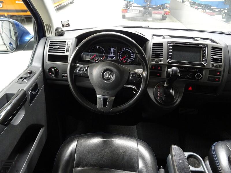 Volkswagen Caravelle vaihtoauto