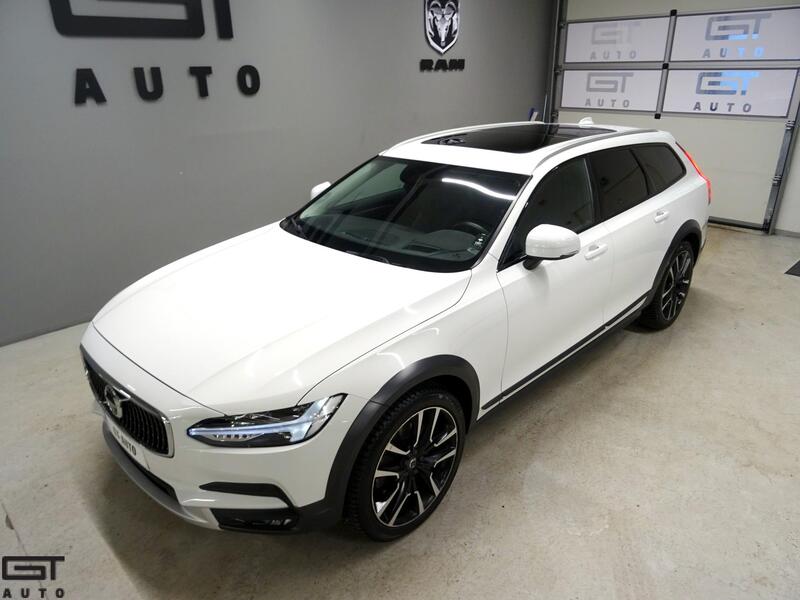 Volvo V90 Cross Country vaihtoauto