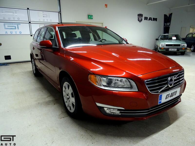 Volvo V70 vaihtoauto