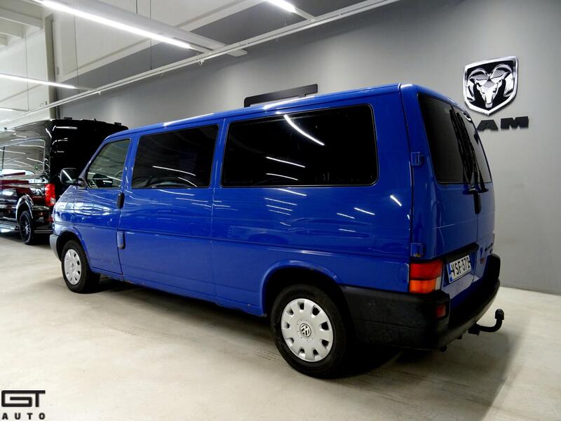 Volkswagen Caravelle vaihtoauto
