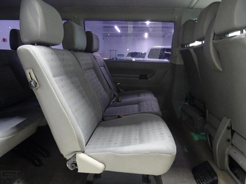 Volkswagen Caravelle vaihtoauto