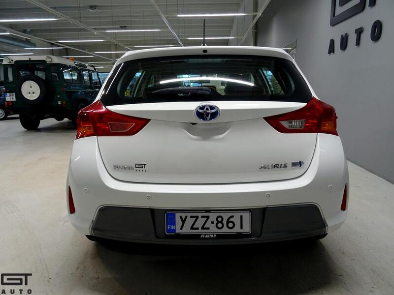 Toyota Auris vaihtoauto