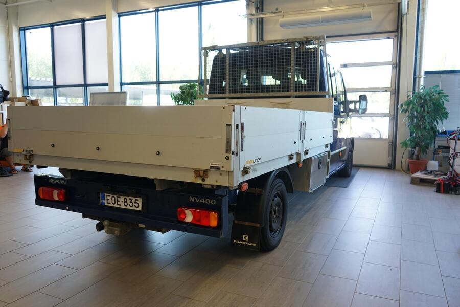 Nissan NV400 vaihtoauto