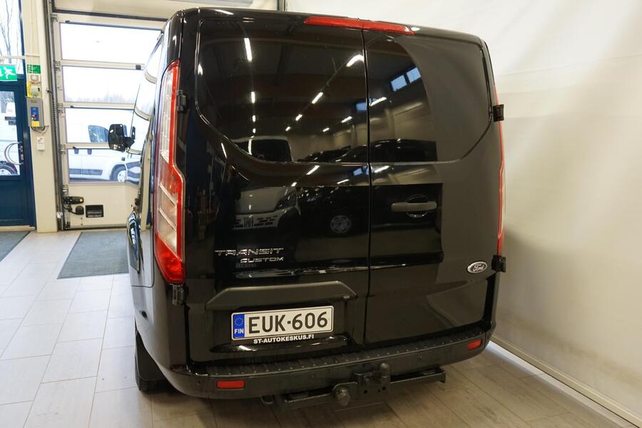 Ford Transit Custom vaihtoauto